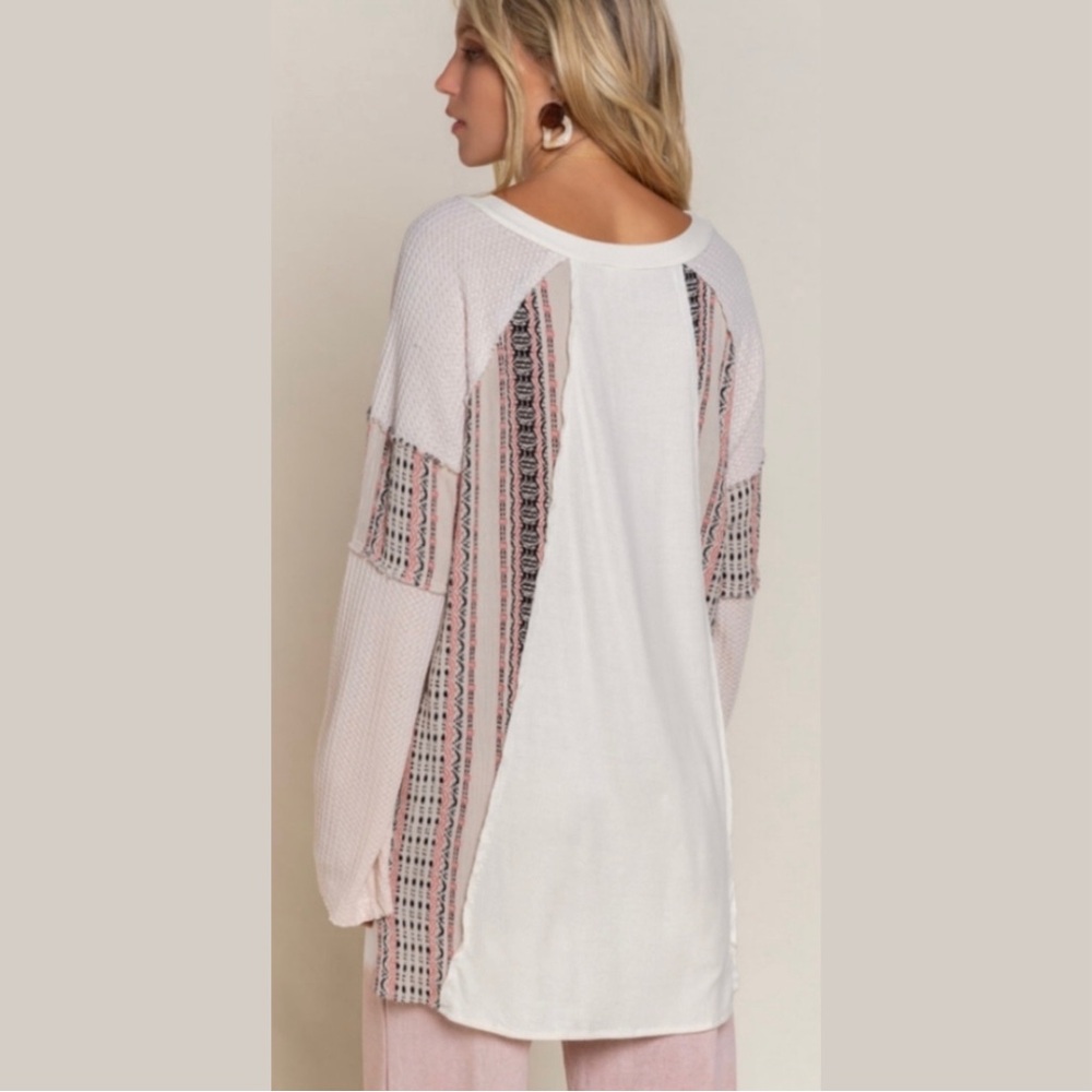 POL Mix It Up in Comfy Thermal Knit Top! - Picture 6 of 7